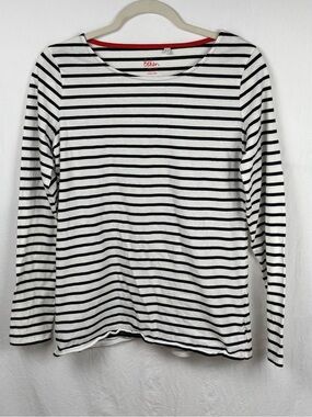 Boden women’s sz 8 White and Black Striped Long Sleeve Tee